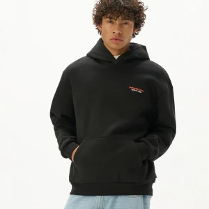 Cropp - Czarna bluza hoodie z japońskim motywem - czarny