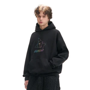 Cropp - Czarna bluza hoodie z Kuromi - czarny
