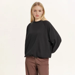 Cropp - Czarna bluza oversize - czarny