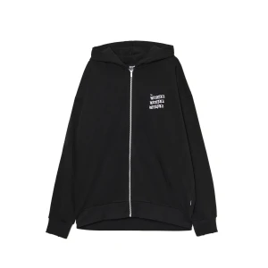 Cropp - Czarna bluza z kapturem Beetlejuice - czarny