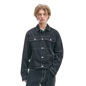 Cropp - Czarna jeansowa katana z kontrastowymi przeszyciami - czarny