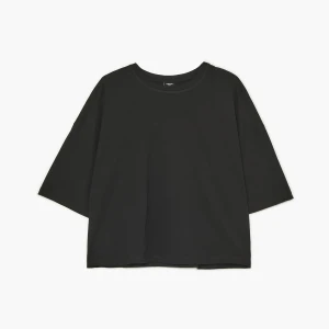 Cropp - Czarna koszulka boxy basic - czarny