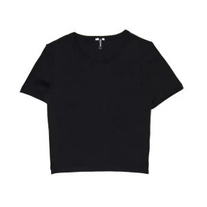 Cropp - Czarna koszulka slim - czarny