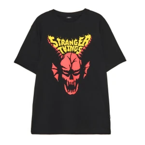 Cropp - Czarna koszulka Stranger Things Hellfire Club - czarny