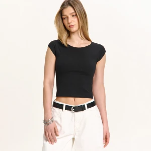 Cropp - Czarna koszulka z modalem - czarny