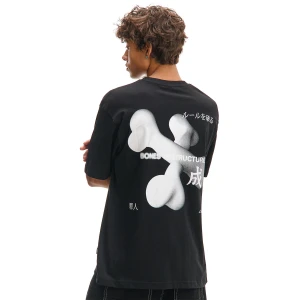 Cropp - Czarna koszulka z motywem kości - czarny