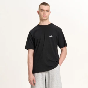 Cropp - Czarna koszulka z niewielkim napisem - czarny