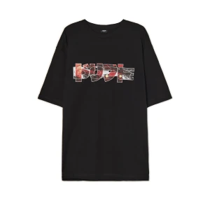 Cropp - Czarna koszulka z racingowym motywem - czarny