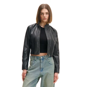 Cropp - Czarna krótka kurtka ze stójką - czarny