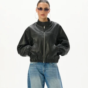 Cropp - Czarna kurtka moto vibe - czarny