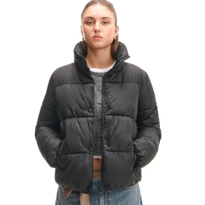 Cropp - Czarna kurtka puffer - czarny