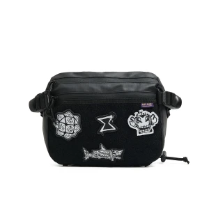 Cropp - Czarna nerka Arcane - czarny