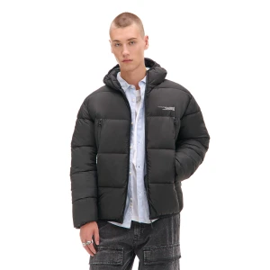 Cropp - Czarna pikowana kurtka puffer - czarny