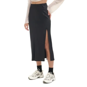 Cropp - Czarna satynowa spódnica - czarny