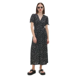 Cropp - Czarna sukienka midi w kwiaty - czarny