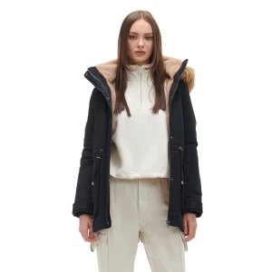 Cropp - Czarna zimowa kurtka z kapturem - czarny