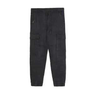 Cropp - Czarne jeansy jogger z kieszeniami cargo - czarny