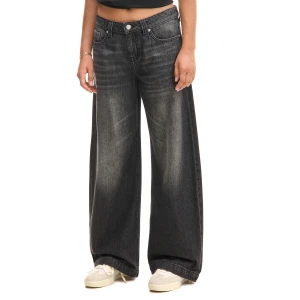 Cropp - Czarne jeansy wide leg vintage - czarny