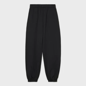 Cropp - Czarne joggery basic - czarny