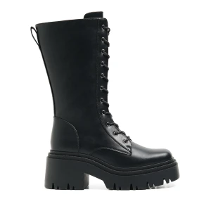 Cropp - Czarne kozaki z imitacji skóry - czarny