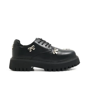 Cropp - Czarne loafersy z kokardkami - czarny