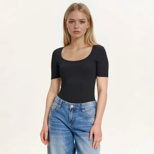 Cropp - Czarne poliamidowe body - czarny