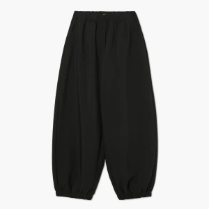 Cropp - Czarne spodnie baggy jogger - czarny