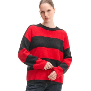 Cropp - Czarno-czerwony sweter w paski - czerwony