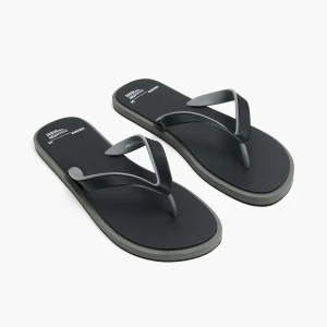 Cropp - Czarno-szare japonki z brandowym nadrukiem - czarny