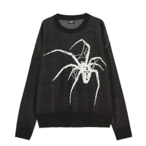 Cropp - Czarny sweter z nadrukiem pająka - czarny