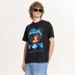 Zdjęcie produktu Cropp - Czarny T-shirt Metallica Master of Puppets - czarny