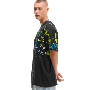Cropp - Czarny T-shirt z kolorowym nadrukiem - czarny