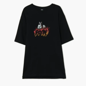 Zdjęcie produktu Cropp - Czarny T-shirt z motywem króliczka - czarny