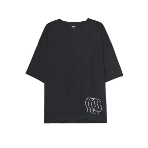 Cropp - Czarny T-shirt z nadrukiem - czarny