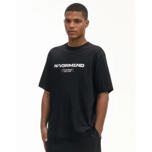 Cropp - Czarny T-shirt z tekstowym nadrukiem - czarny