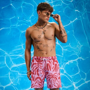 Cropp - Czerwone szorty kąpielowe z hawajskim motywem - czerwony