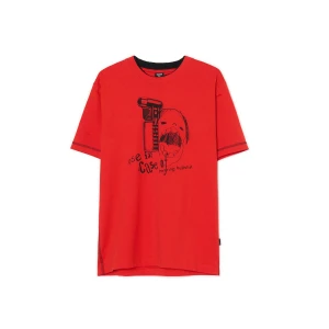 Cropp - Czerwony T-shirt z rysunkowym nadrukiem - czerwony