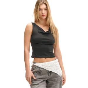 Cropp - Dopasowana czarna bluzka - czarny