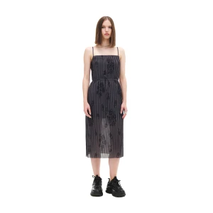 Cropp - Dopasowana sukienka midi w kwiaty - zielony