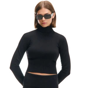 Cropp - Dopasowany czarny sweter z golfem - czarny