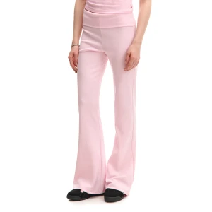 Cropp - Dresowe spodnie flare z podwiniętą talią - różowy