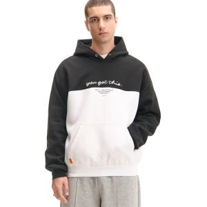 Cropp - Dwukolorowa bluza z kapturem - czarny