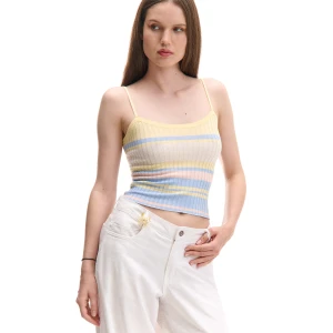 Cropp - Dzianinowy kolorowy top w paski - wielobarwny