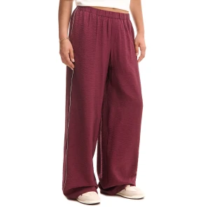 Cropp - Gładkie spodnie wide leg z wiskozą - fioletowy