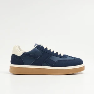 Cropp - Granatowe sneakersy z imitacji skóry - granatowy