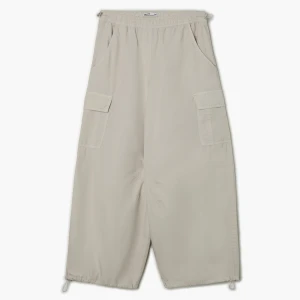 Cropp - Jasne spodnie baggy z dodatkową regulacją - kremowy