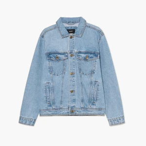 Cropp - Jasnoniebieska kurtka jeansowa z kieszeniami - niebieski