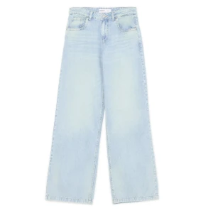 Cropp - Jasnoniebieskie jeansy baggy z niskim stanem - niebieski
