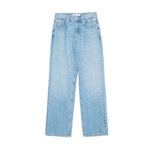 Cropp - Jasnoniebieskie jeansy straight z efektem sprania - niebieski