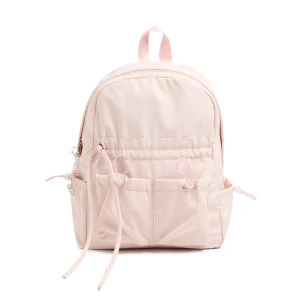 Cropp - Jasnoróżowy plecak z brelokiem - różowy